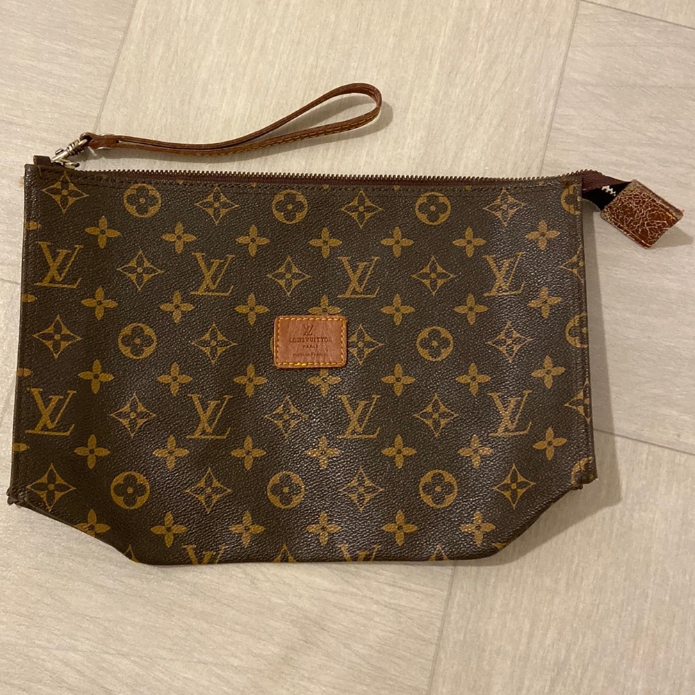 Vintage Louis Vuitton Clutch Wristlet